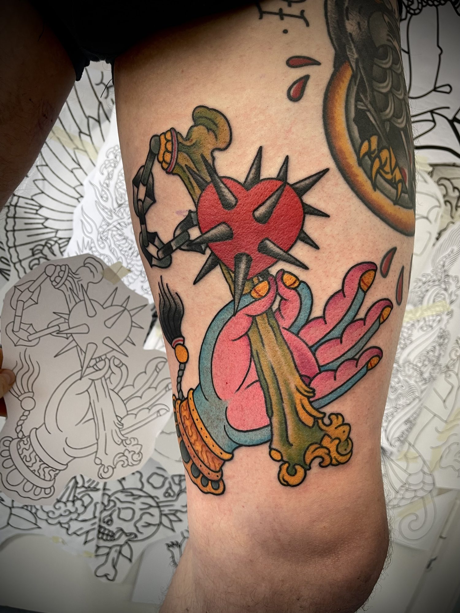 Hand mit Morgenstern am Oberarm (Ansicht 2), Japanisches Tattoo von Salle bei Eine Liebe Tätowiergeschäft in Bochum